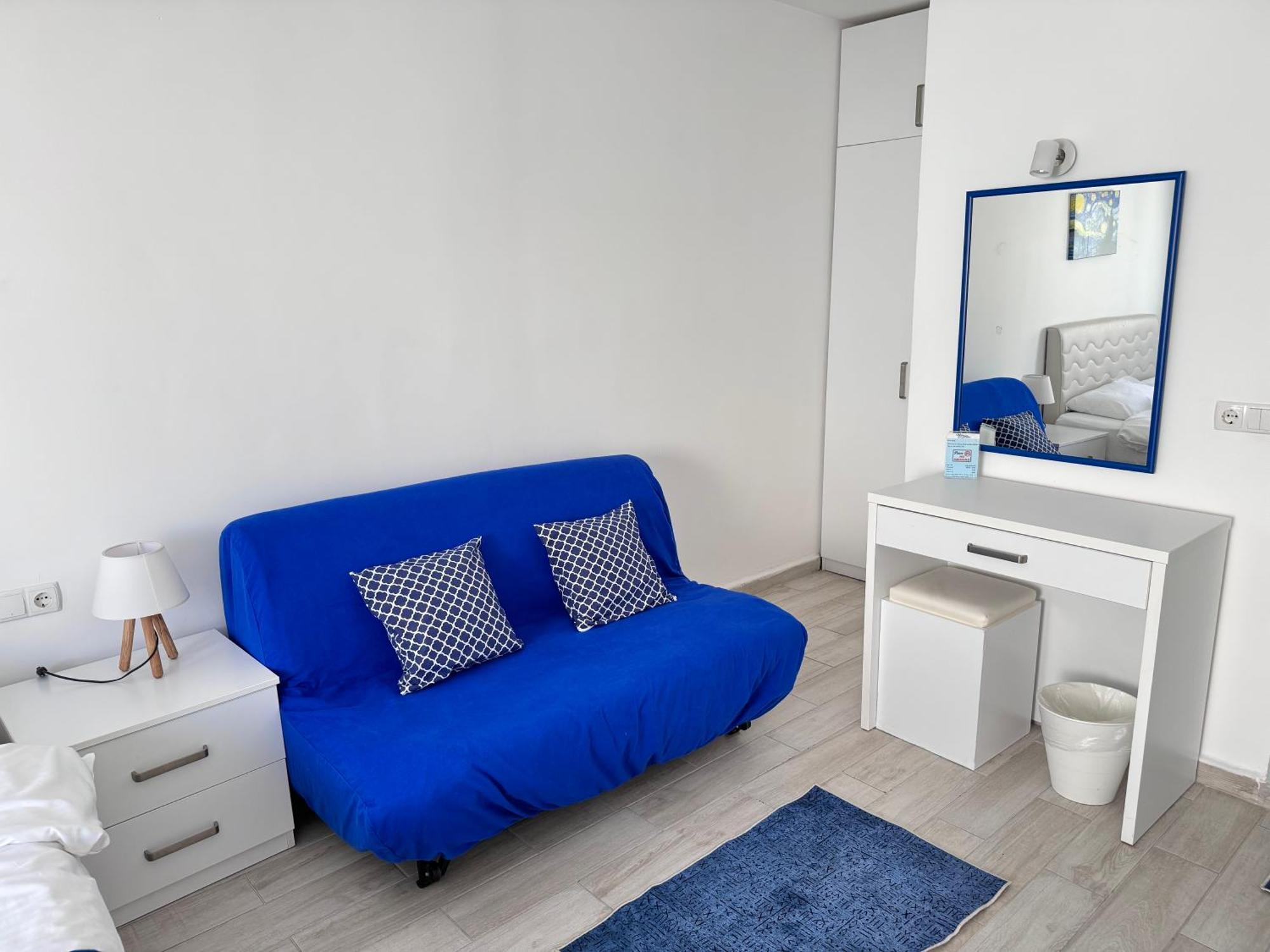 White And Blue Bodrum Exterior foto